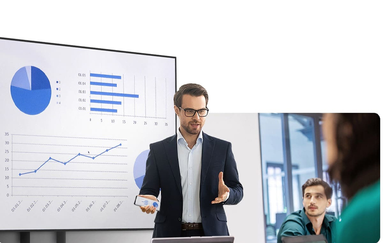 Man using a Samsung presentation board